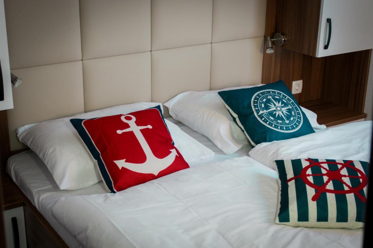 Sh Porto 1 Floating House, Marina Portoroz Apartment Ngoại thất bức ảnh